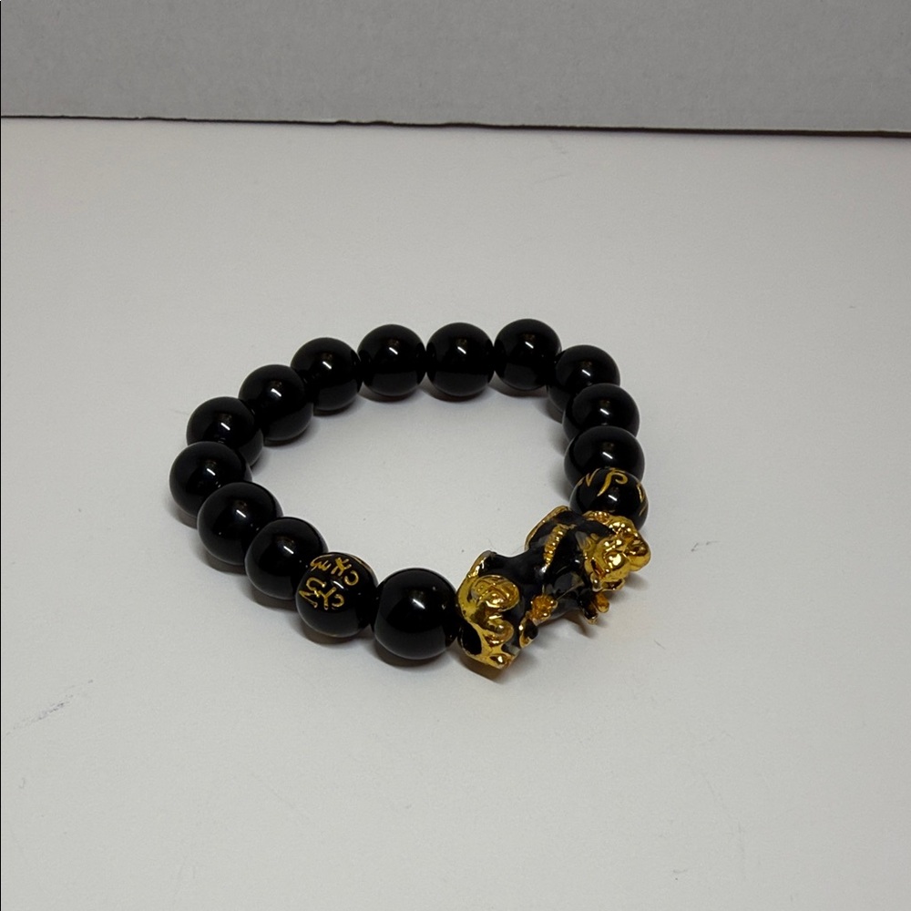 Feng Shui Black Obsidian Wealth Bracelet – Gold Pi Xiu Lucky Charm